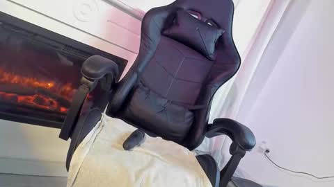 nicoleirisxxx online show from 7, 11, 2025