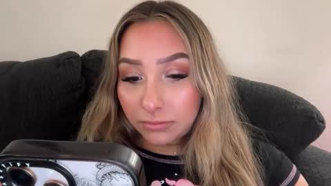 nicolelovesyou444 online show from 28, 10, 2025