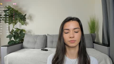 Dua Lipa online show from 20, 12, 2024