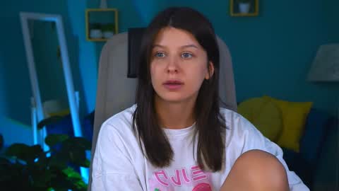 Snapshot of nicolemoonn chatting on 4, 2, 2025 online November 28 from 16 to 20 November 29 from 12 to 20 December 3 and 5 from 12 to 20 December 7 and 8 from 04 to 08 GMT online show from 4, 2, 2025