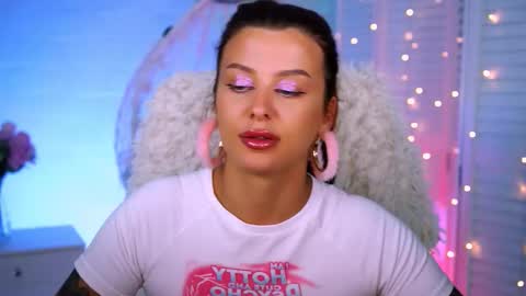 Snapshot of nicolemoonn chatting on 7, 11, 2025 online November 28 from 16 to 20 November 29 from 12 to 20 December 3 and 5 from 12 to 20 December 7 and 8 from 04 to 08 GMT online show from 7, 11, 2025