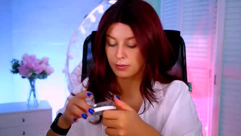 Snapshot of nicolemoonn chatting on 14, 11, 2025 online November 28 from 16 to 20 November 29 from 12 to 20 December 3 and 5 from 12 to 20 December 7 and 8 from 04 to 08 GMT online show from 14, 11, 2025