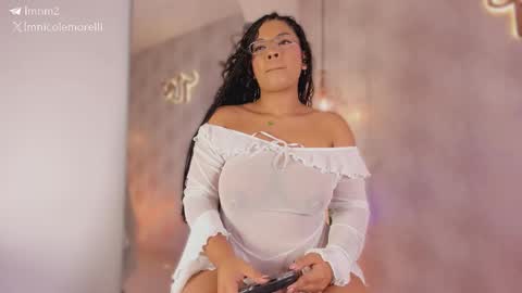 Snapshot of nicolemorelli2 chatting on 27, 2, 2026 Andrea give it a thumbs up please its important online show from 27, 2, 2026