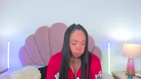 NICOLE online show from 18, 12, 2025