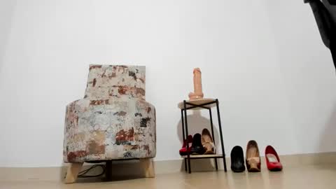 Nicolett online show from 6, 2, 2026