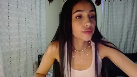 Nicole online show from 12, 11, 2025