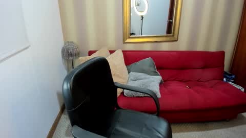 Nicolettcolin  online show from 9, 3, 2026