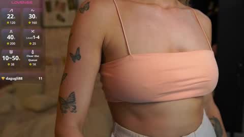 Snapshot of nicolette__shea_ chatting on 11, 9, 2025 nicolette__shea_ online show from 11, 9, 2025