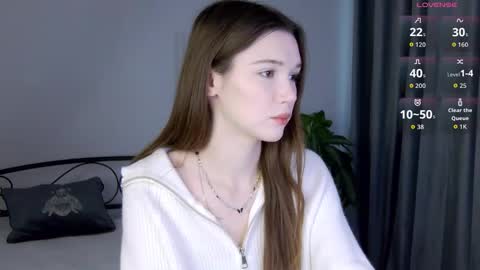 Snapshot of nicolettebean chatting on 21, 11, 2025 Nicol online show from 21, 11, 2025