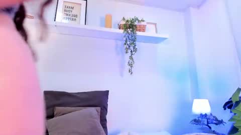 Snapshot of nicolle_evanss_ chatting on 25, 6, 2026 nicolle_evanss_ online show from 25, 6, 2026