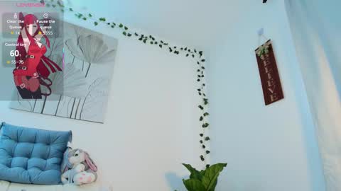 Nicolle online show from 22, 9, 2025