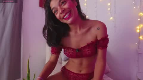 Snapshot of nicolle_swt chatting on 20, 5, 2026 Nicolle online show from 20, 5, 2026
