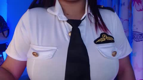 Nicolle Miley online show from 11, 4, 2026