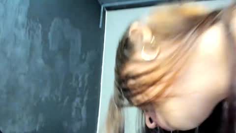 Nicol online show from 1, 12, 2025