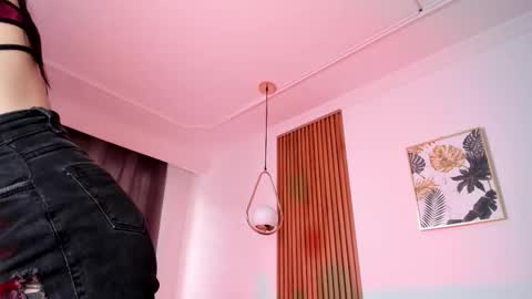 Nicol online show from 17, 10, 2025