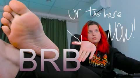 Snapshot of nielletablossom chatting on 28, 10, 2025 Nellie online show from 28, 10, 2025