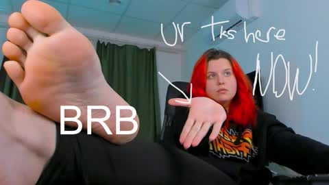 Snapshot of nielletablossom chatting on 10, 11, 2025 Nellie online show from 10, 11, 2025