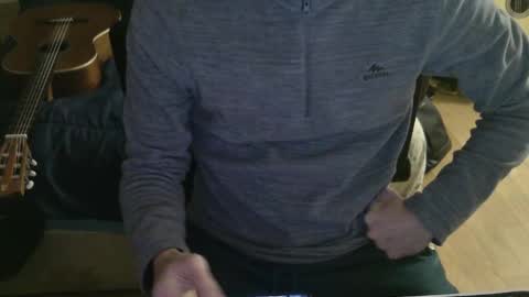 Snapshot of nielzzz69 chatting on 25, 2, 2025 Julian online show from 25, 2, 2025