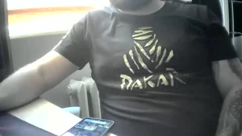 Snapshot of niewidoczny26 chatting on 12, 9, 2025 Niewidoczny online show from 12, 9, 2025