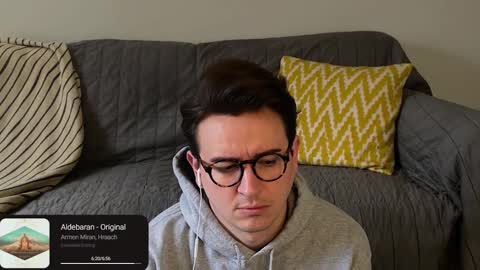 Snapshot of nigelhart chatting on 31, 12, 2024 Nigel Hart online show from 31, 12, 2024