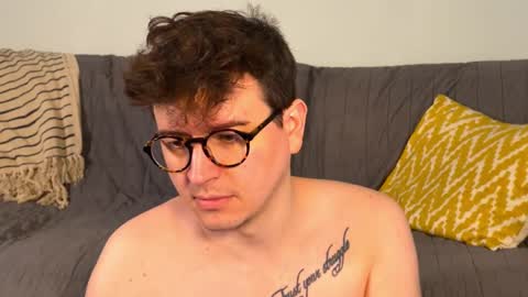 Snapshot of nigelhart chatting on 5, 2, 2025 Nigel Hart online show from 5, 2, 2025