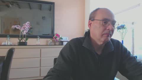 Snapshot of nightkeeper63 chatting on 4, 2, 2025 nightkeeper63 online show from 4, 2, 2025