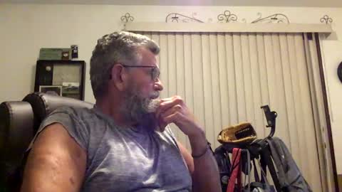 nightmoves1970 online show from 22, 9, 2025