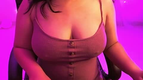 nightqueen107446 online show from 12, 3, 2025