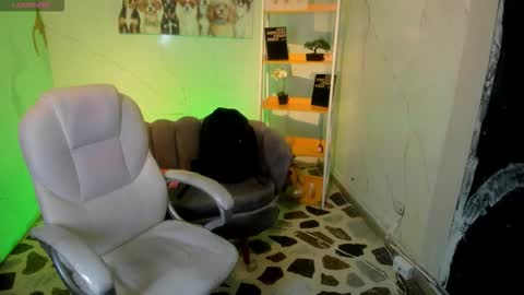 Anni online show from 17, 10, 2025