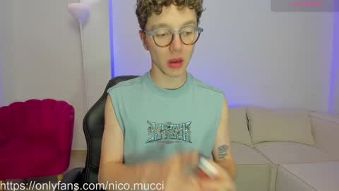 Snapshot of niico_18 chatting on 4, 2, 2025 Nicolas Mucci online show from 4, 2, 2025