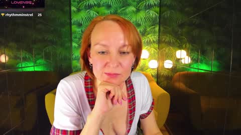 Snapshot of nika_gentle chatting on 9, 12, 2024 Nika online show from 9, 12, 2024