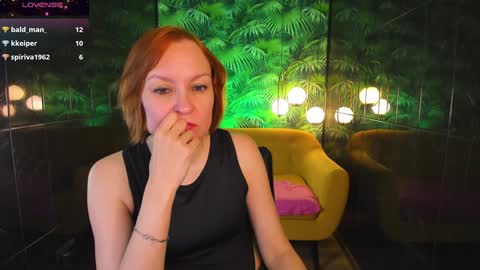 Snapshot of nika_gentle chatting on 8, 1, 2025 Nika online show from 8, 1, 2025