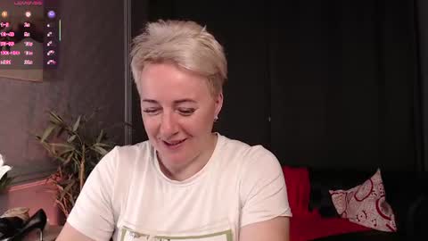 Snapshot of nika_smit chatting on 10, 7, 2026 Nika online show from 10, 7, 2026