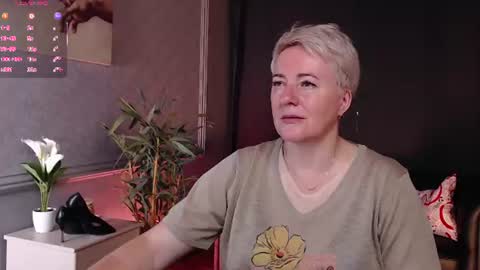 Snapshot of nika_smit chatting on 12, 7, 2026 Nika online show from 12, 7, 2026