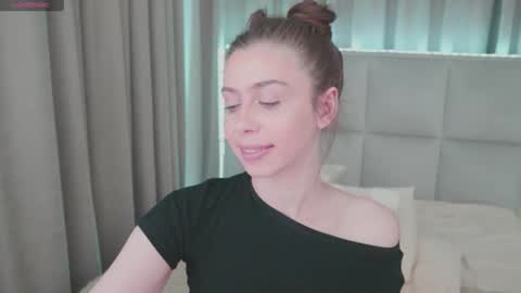 Snapshot of nikaletta chatting on 16, 5, 2026 Nika online show from 16, 5, 2026