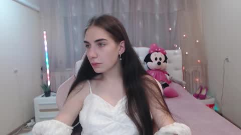 nikastarkk online show from 16, 9, 2025