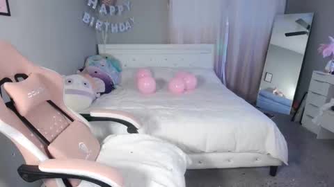Snapshot of nikayasworld chatting on 19, 5, 2026 nikayasworld online show from 19, 5, 2026