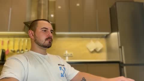 Snapshot of nikbusiness chatting on 16, 9, 2025 Nick online show from 16, 9, 2025