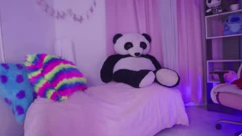 Snapshot of nikerly_hot chatting on 8, 5, 2026 NIKERLY online show from 8, 5, 2026