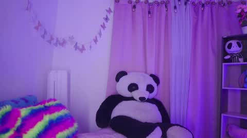 Snapshot of nikerly_hot chatting on 15, 5, 2026 NIKERLY online show from 15, 5, 2026