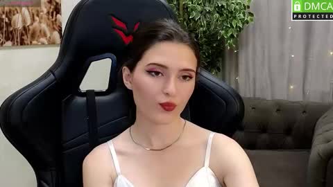 Snapshot of niki_cutes chatting on 1, 10, 2025 niki_cutes online show from 1, 10, 2025