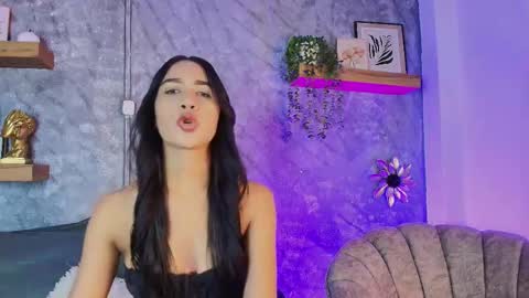 Snapshot of nikibrice chatting on 9, 3, 2026 online show from 9, 3, 2026