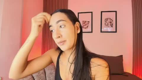 Snapshot of nikibrice chatting on 15, 3, 2026 online show from 15, 3, 2026