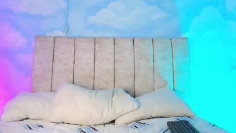 Snapshot of nikibrice chatting on 17, 3, 2026 online show from 17, 3, 2026