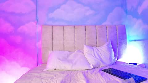 Snapshot of nikibrice chatting on 12, 4, 2026 online show from 12, 4, 2026