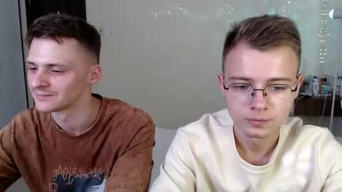 Snapshot of nikikerry_cum_ chatting on 24, 7, 2026 nikikerry_cum_ online show from 24, 7, 2026