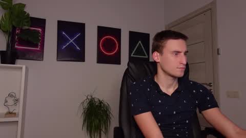 Snapshot of nikki_hard chatting on 28, 2, 2025 nikki online show from 28, 2, 2025