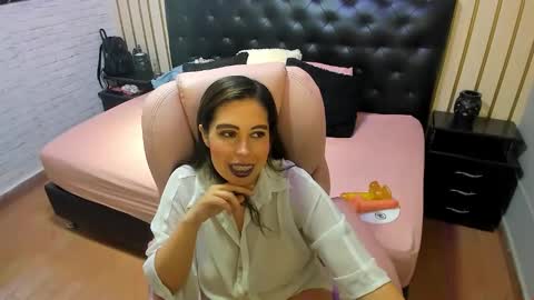 Snapshot of nikki_nikol chatting on 5, 6, 2026 Nikki online show from 5, 6, 2026
