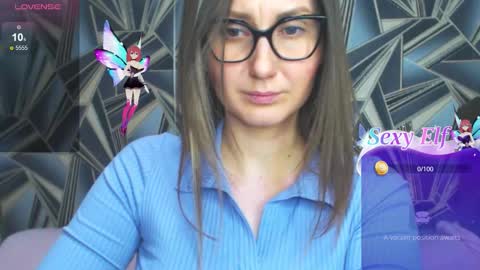 nikkikiss___ online show from 4, 2, 2026