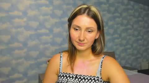 Snapshot of nikkikiss___ chatting on 29, 6, 2026 nikkikiss___ online show from 29, 6, 2026